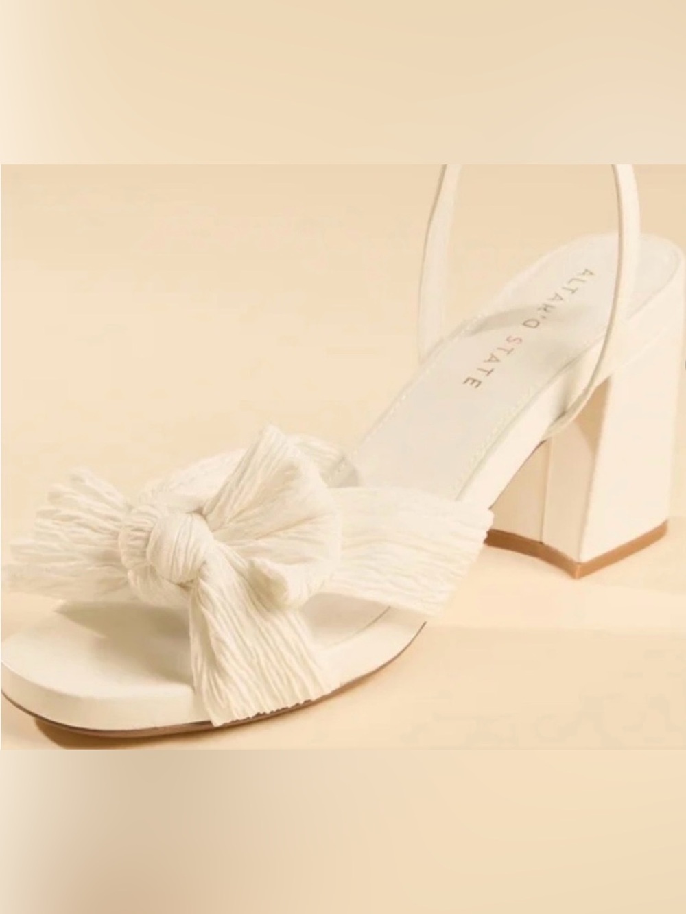 Altar’d State White Bow Knot Ankle Strap Block Heel Sandals Women’s